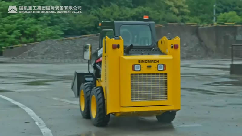 Chargeuse Compacte 255G